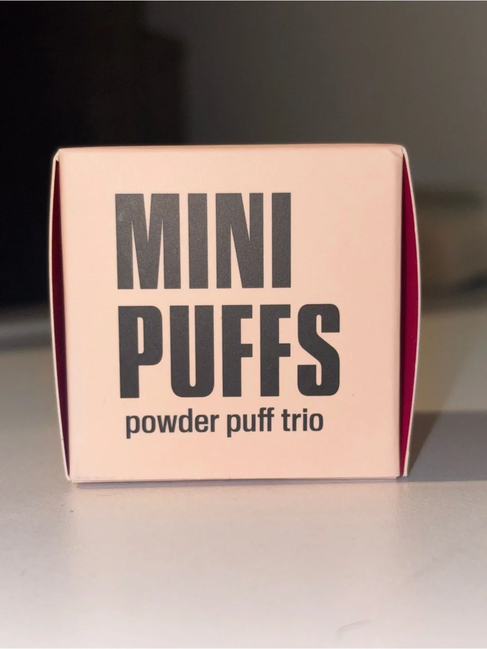 HUDA BEAUTY Mini Puffs Trio - Beige, Tan, Brown